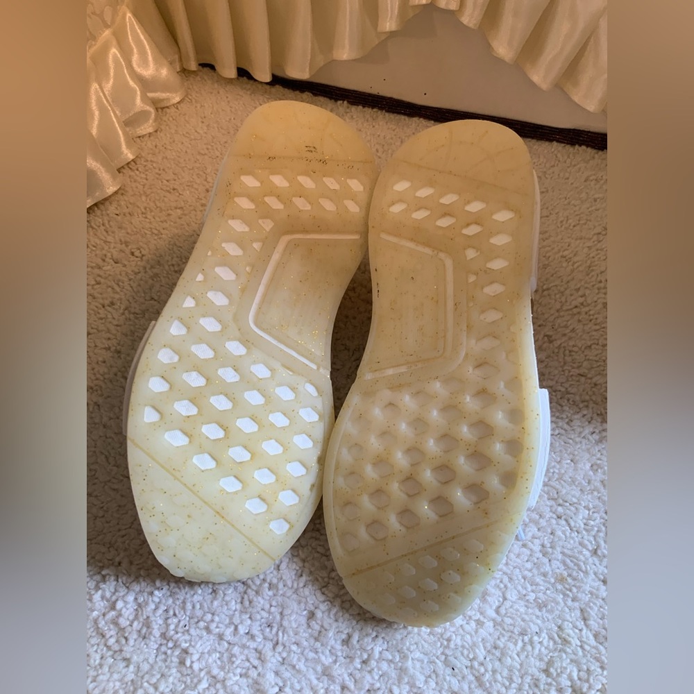 ADIDAS BOOST - Picture 10 of 16